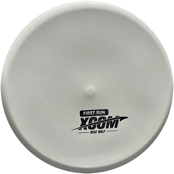XCom Scutum disc golf disc